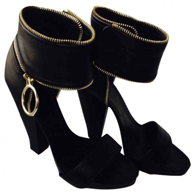 Pre-owned Givenchy Leather Sandals In Black