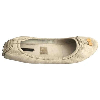 Pre-owned Louis Vuitton Leather Ballet Flats In White