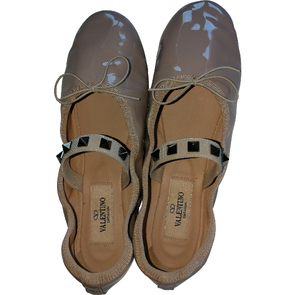 pink valentino rockstud flats