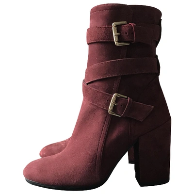 Pre-owned Tommy Hilfiger Riding Boots In Burgundy
