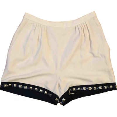 Pre-owned Diane Von Furstenberg White Polyester Shorts
