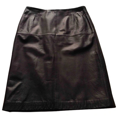 Pre-owned Hugo Boss Leather Mid-length Skirt In Black