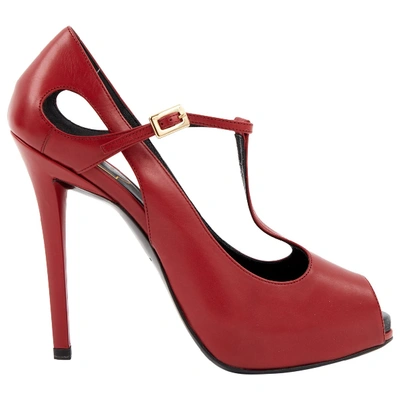 Pre-owned Roger Vivier Leather Heels In Red