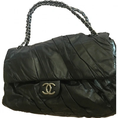 Pre-owned Chanel Timeless Leather Handbag In Black