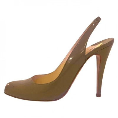 Pre-owned Christian Louboutin Patent Leather Heels In Camel