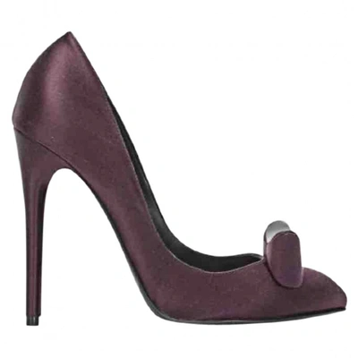 Pre-owned Nina Ricci Cloth Heels In Purple