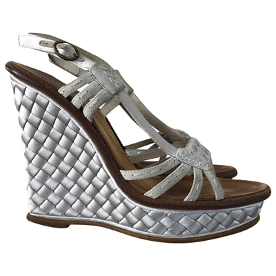 Pre-owned Bottega Veneta Cloth Sandals In Grey