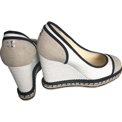 Pre-owned Chanel Cloth Heels In Beige