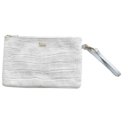 Pre-owned Hugo Boss Leather Clutch Bag In Grey