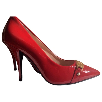 Pre-owned Moschino Cheap And Chic Patent Leather Heels In Red