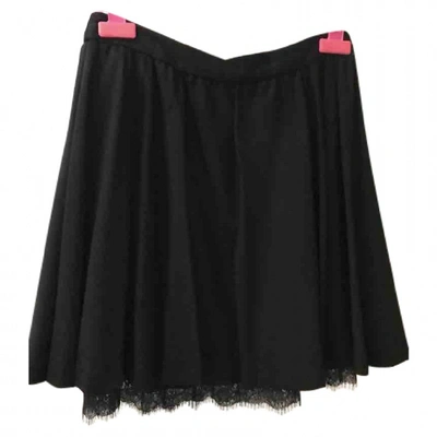Pre-owned Alice And Olivia Mid-length Skirt In Black