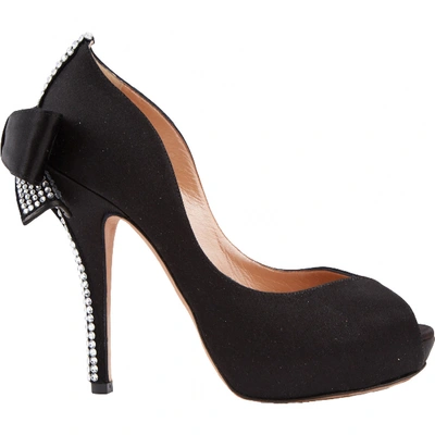 Pre-owned Aruna Seth Cloth Heels In Black