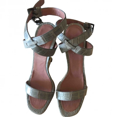 Pre-owned Alaïa Leather Sandals In Turquoise