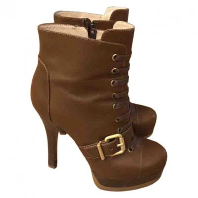 Pre-owned Fendi Leather Lace Up Boots In Camel