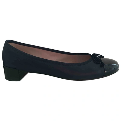 Pre-owned Pretty Ballerinas Navy Leather Ballet Flats