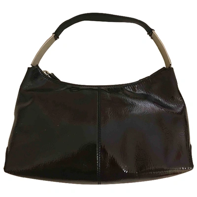 Pre-owned Tod's Patent Leather Handbag In Black