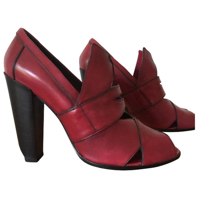 Pre-owned Marc Jacobs Leather Sandals In Burgundy