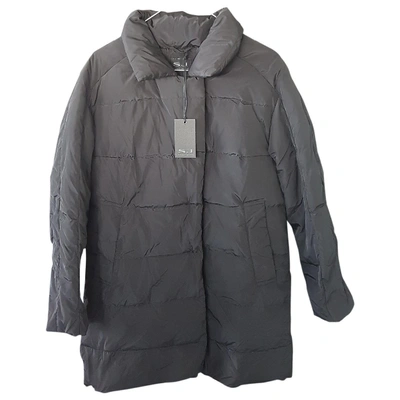 Pre-owned Sand Coat In Black