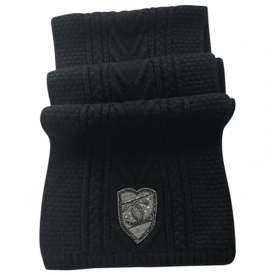 Pre-owned Chanel Cashmere Scarf In Black