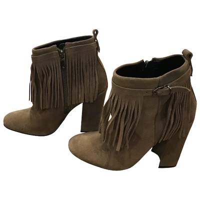 Pre-owned Schutz Ankle Boots In Camel