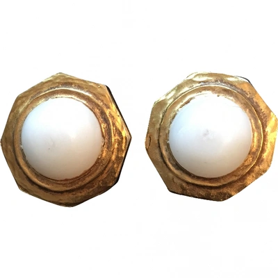 Pre-owned Chanel Earrings In Gold