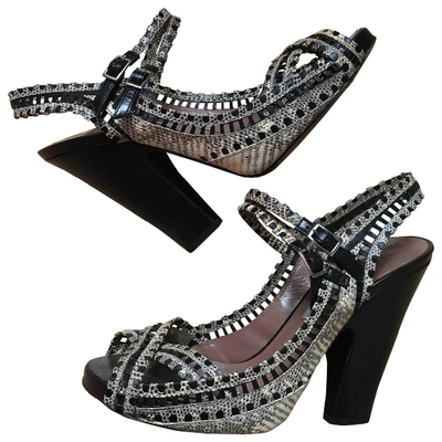 Pre-owned Tabitha Simmons Leather Sandal In Black