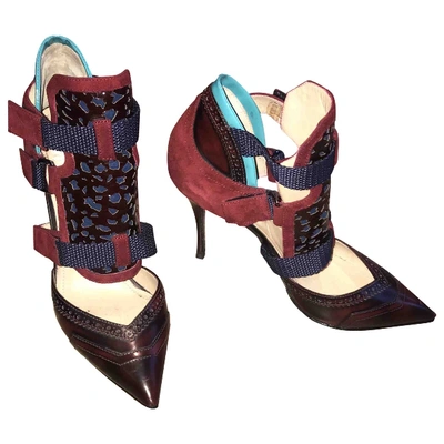 Pre-owned Nicholas Kirkwood Leather Heels In Burgundy