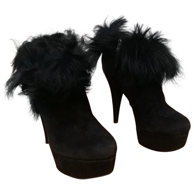 Pre-owned Fendi Ankle Boots In Black