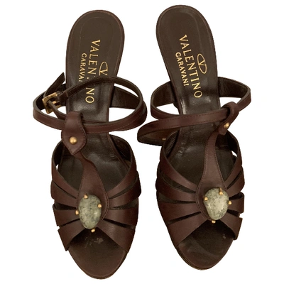 Pre-owned Valentino Garavani Leather Sandals In Brown