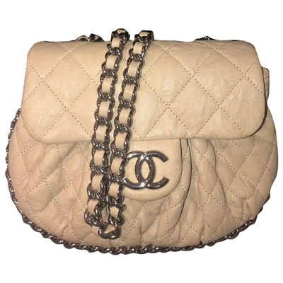 Pre-owned Chanel Leather Clutch Bag In Beige