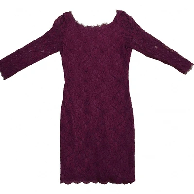Pre-owned Diane Von Furstenberg Lace Dress In Purple