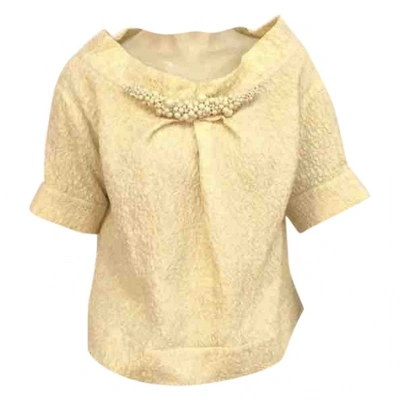 Pre-owned Moschino Gold Polyester Top