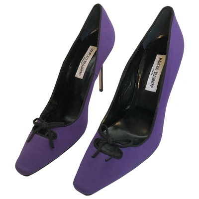 Pre-owned Manolo Blahnik Cloth Heels In Purple