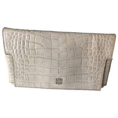 Pre-owned Givenchy Leather Clutch Bag In Beige