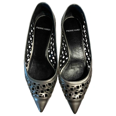 Pre-owned Pierre Hardy Leather Ballet Flats In Silver