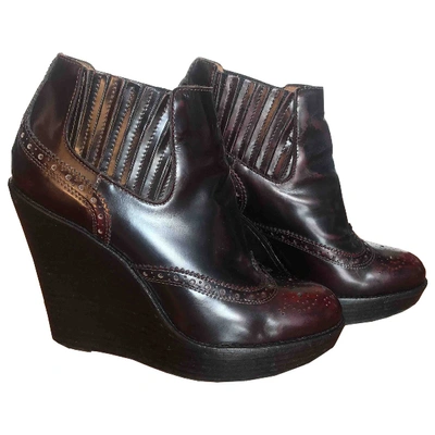 Pre-owned Burberry Leather Ankle Boots In Burgundy