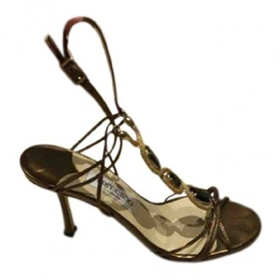Pre-owned Jimmy Choo Leather Sandals In Gold