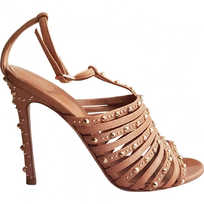Pre-owned Gianvito Rossi Leather Sandal In Beige
