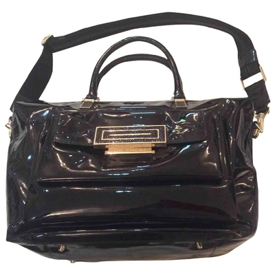 Pre-owned Anya Hindmarch Patent Leather Handbag In Black