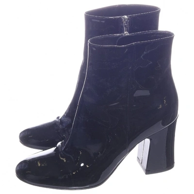 Pre-owned Gianvito Rossi Patent Leather Ankle Boots In Black