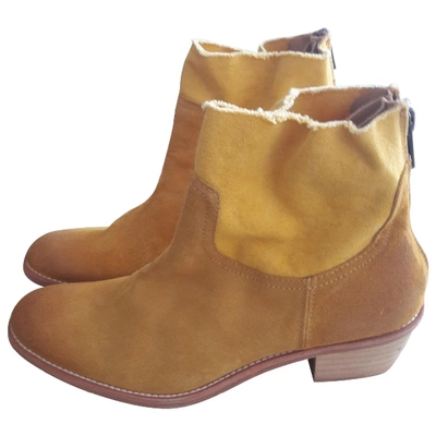 Pre-owned Zadig & Voltaire Teddy Western Boots In Yellow