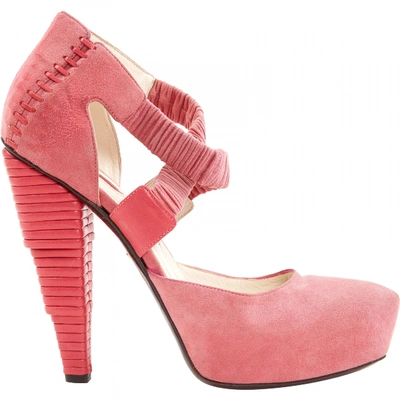 Pre-owned Cesare Paciotti Heels In Pink