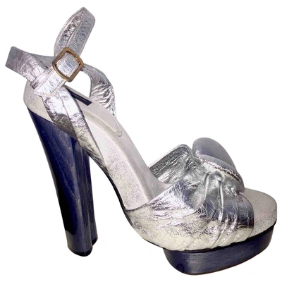 Pre-owned Marc Jacobs Leather Sandals In Silver