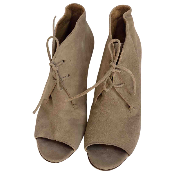 tommy hilfiger beige flat boots