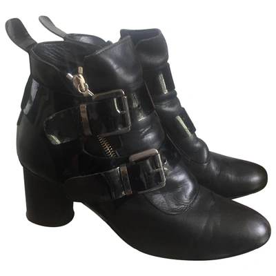 Pre-owned Minimarket Leather Buckled Boots In Black