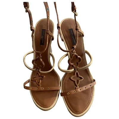 Pre-owned Louis Vuitton Leather Sandals In Camel