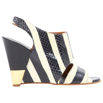 Pre-owned Chloé Navy Python Sandals
