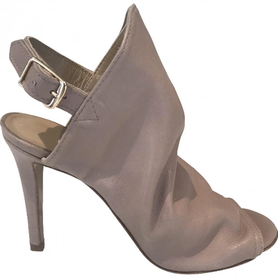 Pre-owned Giampaolo Viozzi Leather Heels In Beige