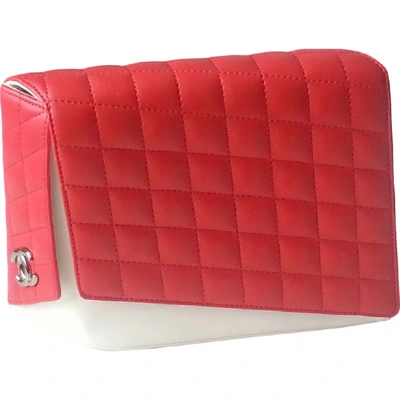 Pre-owned Chanel Red Leather Clutch Bag