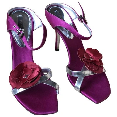Pre-owned Louis Vuitton Cloth Sandals In Burgundy